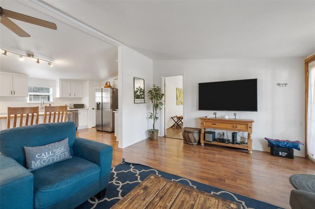 5519 Hi Line RD, Austin, TX 78734