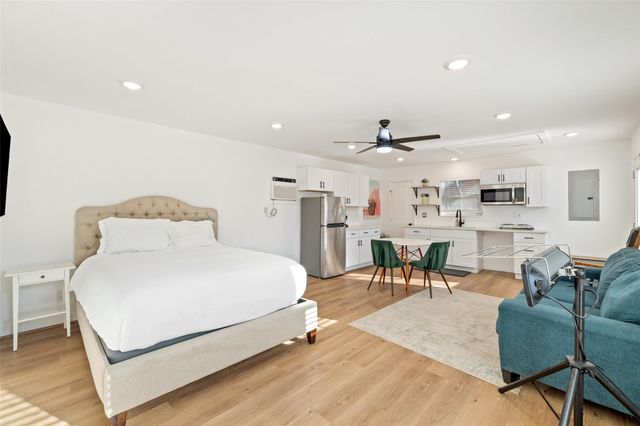 5519 Hi Line RD, Austin, TX 78734