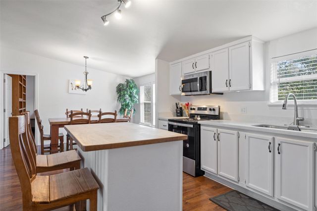 5519 Hi Line RD, Austin, TX 78734