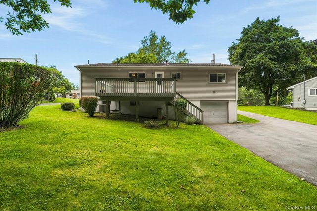 21 Keystone Park, Middletown, NY 10940