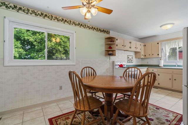 21 Keystone Park, Middletown, NY 10940