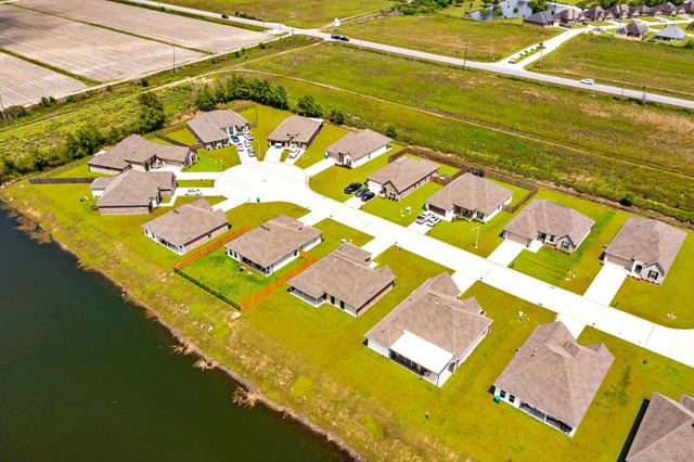 158 Pond Dr, Thibodaux, LA 70301