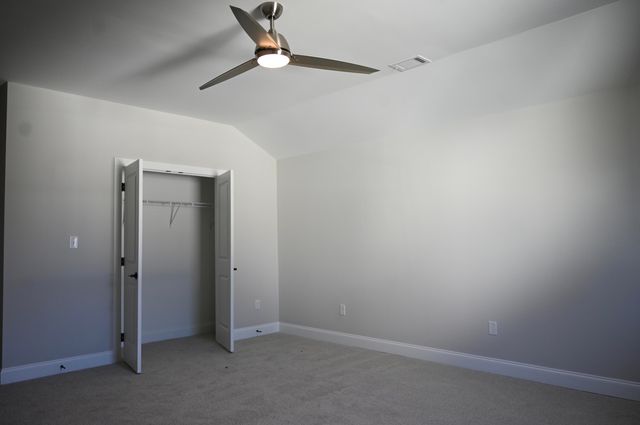 6933 Mercedes Ln Lane, Ooltewah, TN 37363