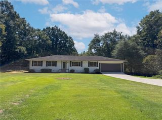 3089 Linecrest Road, Ellenwood, GA 30294