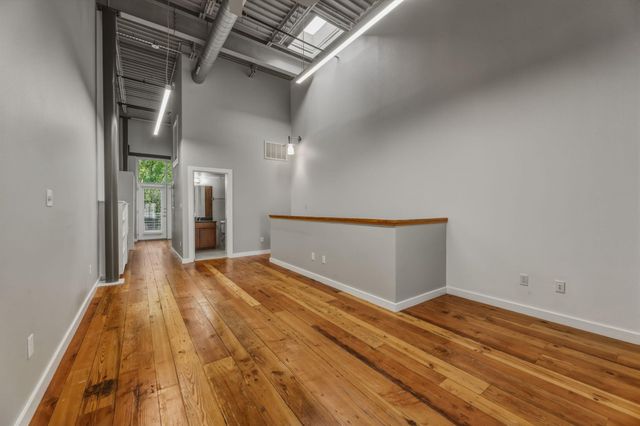 1305 E 6th ST 13, Austin, TX 78702