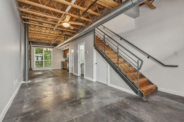 1305 E 6th ST 13, Austin, TX 78702