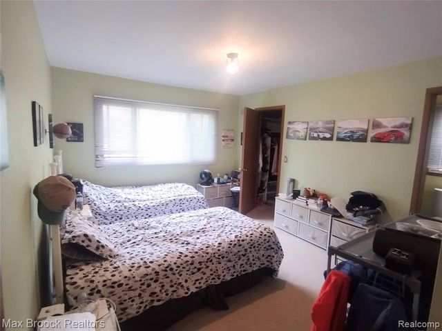 17060 Jeanette Street, Southfield, MI 48075