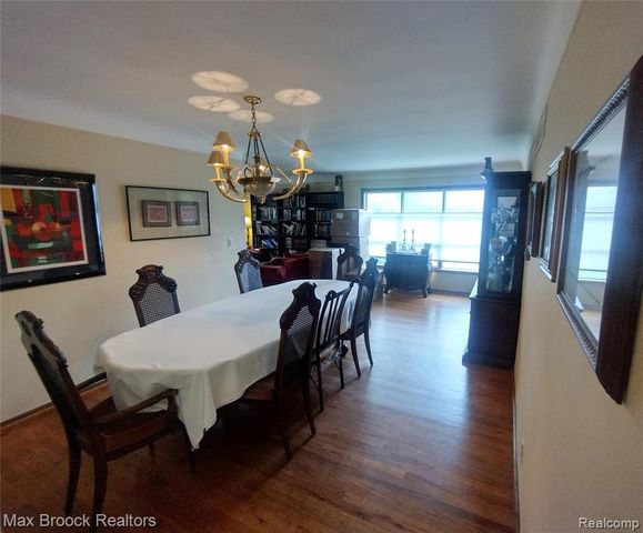17060 Jeanette Street, Southfield, MI 48075