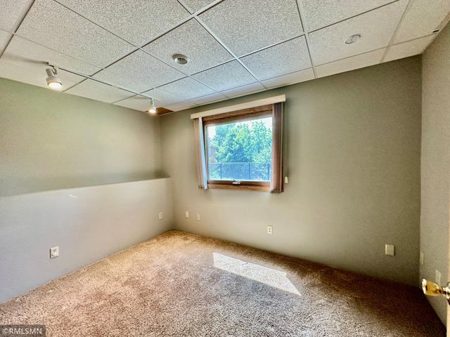 1360 Willow Creek Lane, Shoreview, MN 55126