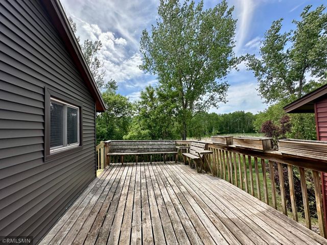 1360 Willow Creek Lane, Shoreview, MN 55126