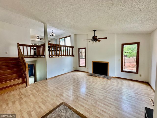 1360 Willow Creek Lane, Shoreview, MN 55126