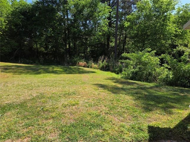 115 Cedarcrest Drive, Acworth, GA 30101