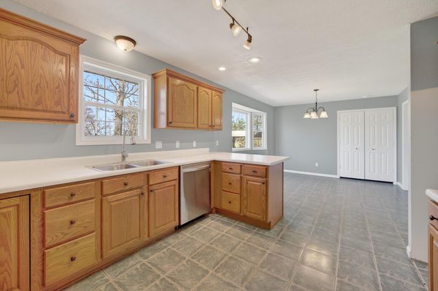 486 Tower Road, Marshfield, MO 65706