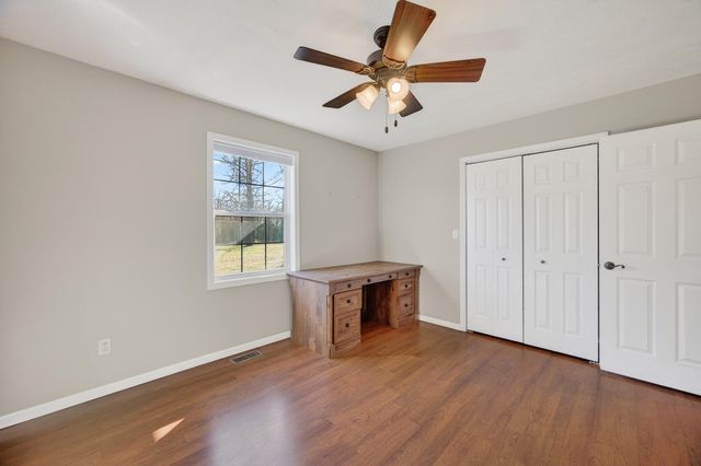 486 Tower Road, Marshfield, MO 65706