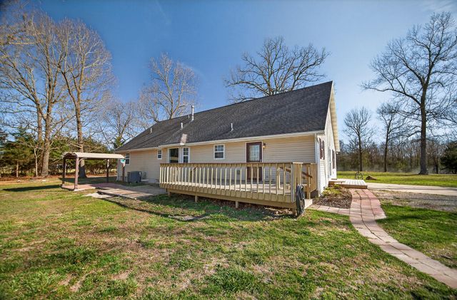 486 Tower Road, Marshfield, MO 65706