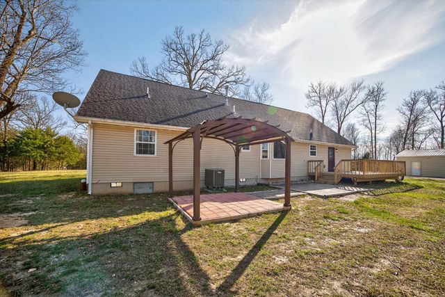 486 Tower Road, Marshfield, MO 65706