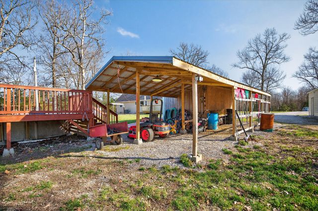 486 Tower Road, Marshfield, MO 65706