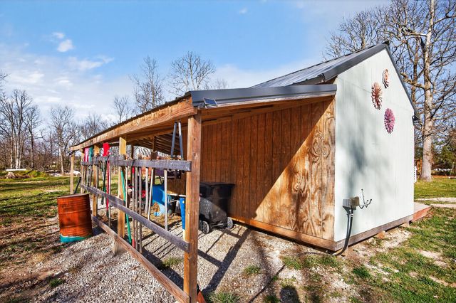 486 Tower Road, Marshfield, MO 65706