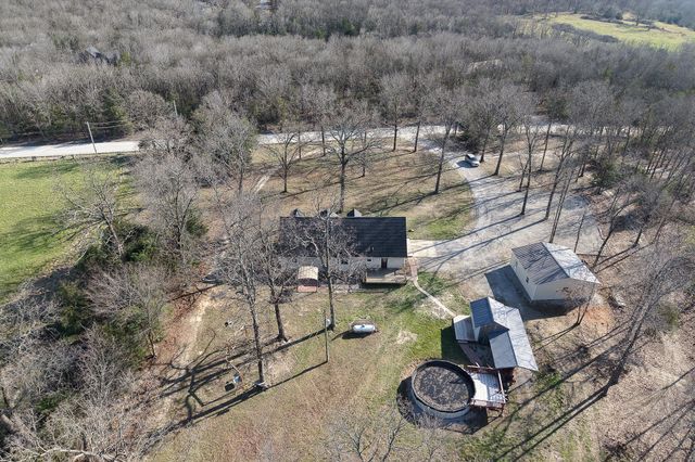 486 Tower Road, Marshfield, MO 65706