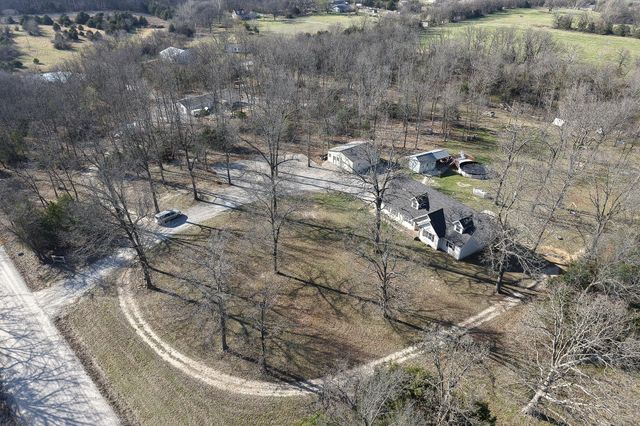 486 Tower Road, Marshfield, MO 65706