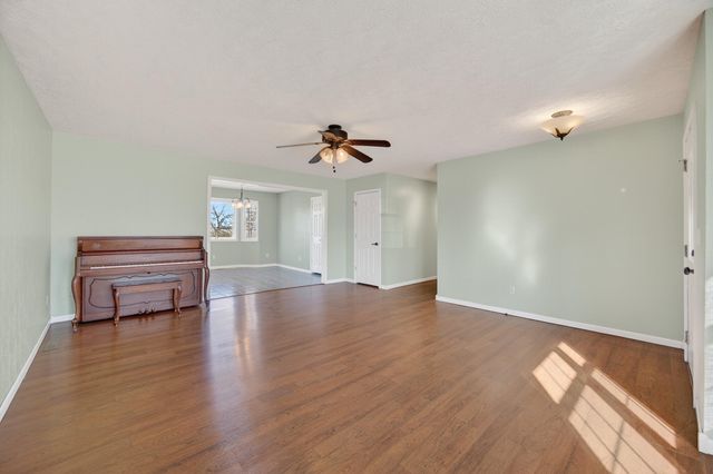 486 Tower Road, Marshfield, MO 65706