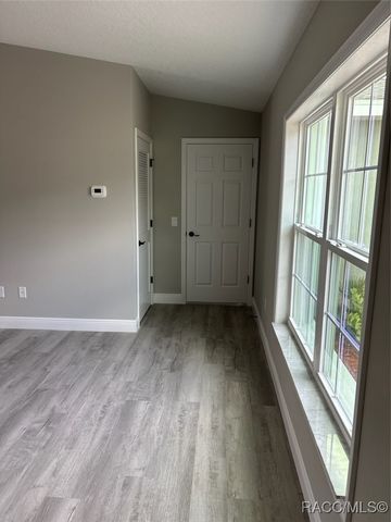 2306 W Menores Drive, Citrus Springs, FL 34434