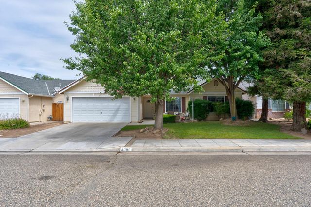 4680 W Chennault Avenue, Fresno, CA 93722
