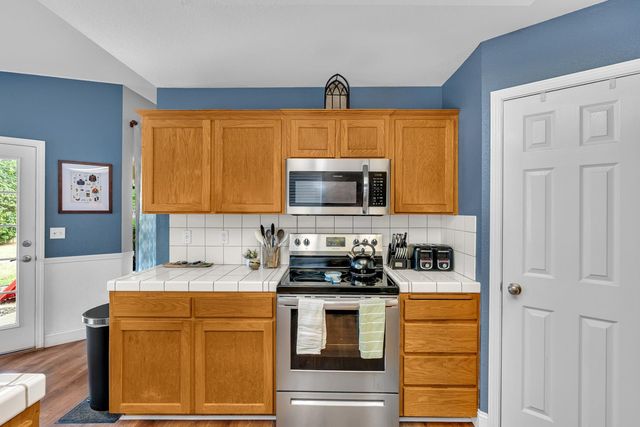 4680 W Chennault Avenue, Fresno, CA 93722