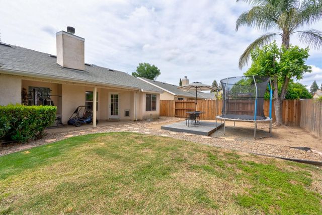 4680 W Chennault Avenue, Fresno, CA 93722