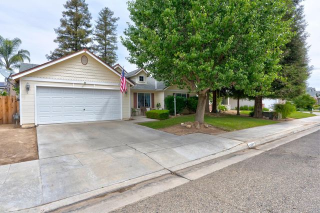 4680 W Chennault Avenue, Fresno, CA 93722