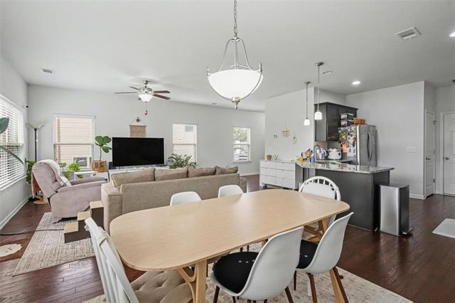 4760 Highland Ave, Sugar Hill, GA 30518