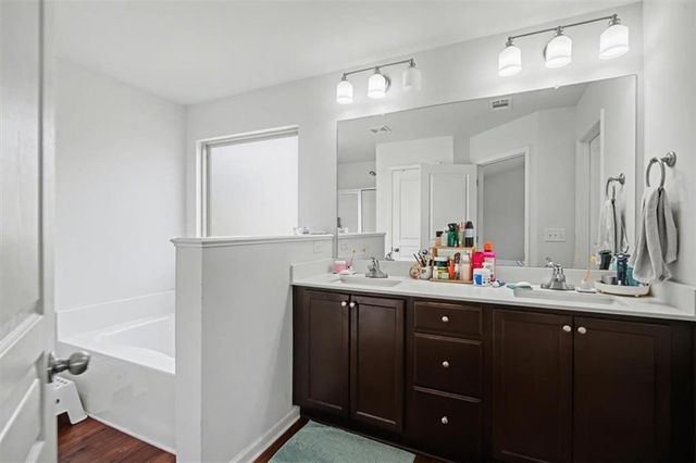 4760 Highland Ave, Sugar Hill, GA 30518