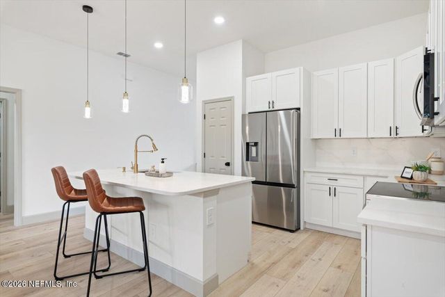 934 ANNA Avenue, Orange Park, FL 32073