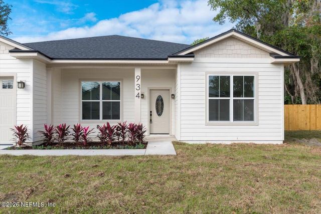 934 ANNA Avenue, Orange Park, FL 32073