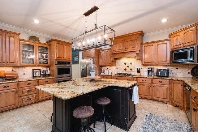 107 Noyant Drive, Little Rock, AR 72223