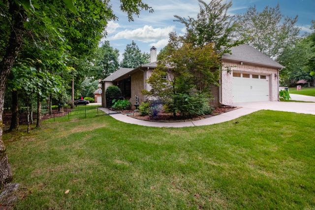 107 Noyant Drive, Little Rock, AR 72223