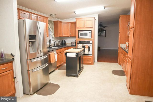 39 QUEEN ELEANOR DR, Elkton, MD 21921