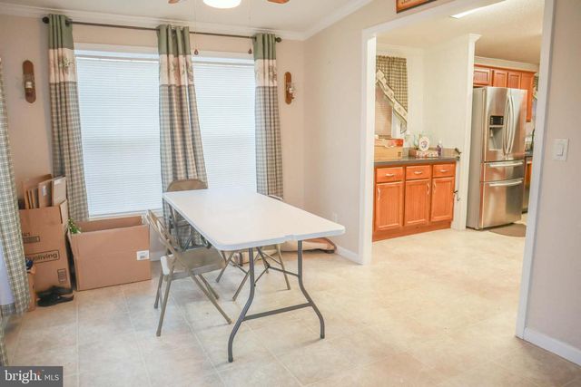 39 QUEEN ELEANOR DR, Elkton, MD 21921