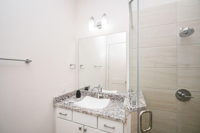 7906 Hopewell Lane, Houston, TX 77071