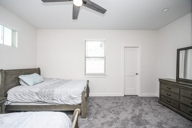 7906 Hopewell Lane, Houston, TX 77071
