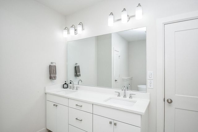 7906 Hopewell Lane, Houston, TX 77071