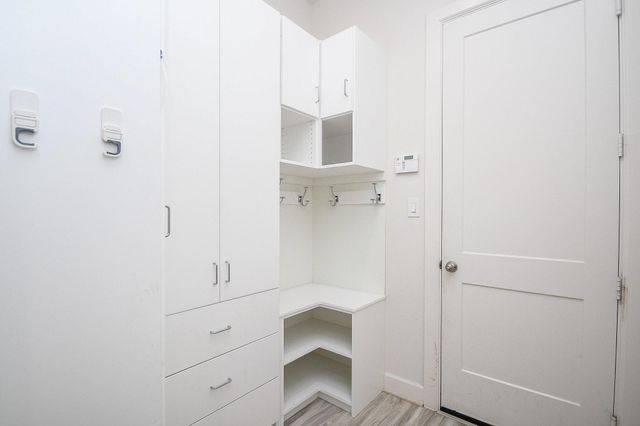 7906 Hopewell Lane, Houston, TX 77071