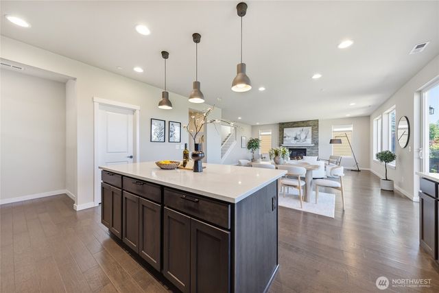 34116 SE Satterlee St, Snoqualmie, WA 98065