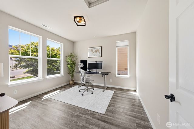 34116 SE Satterlee St, Snoqualmie, WA 98065