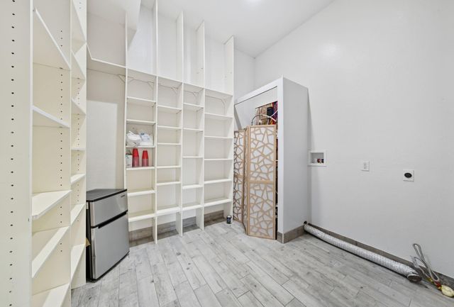 2184 Bear Bottom Drive, Wharton, TX 77488