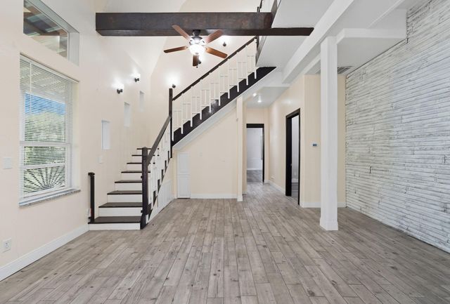 2184 Bear Bottom Drive, Wharton, TX 77488