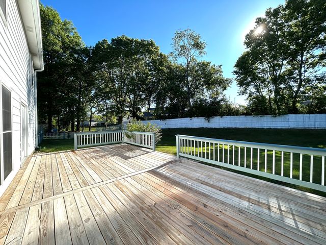 12423 Ensley Place, Fishers, IN 46038