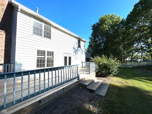 12423 Ensley Place, Fishers, IN 46038