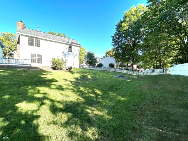 12423 Ensley Place, Fishers, IN 46038