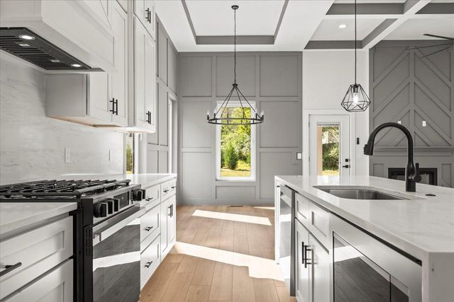 10545 E Brainerd Road, Apison, TN 37302